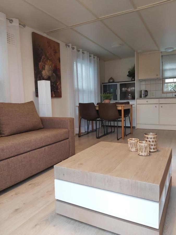 Bospareltjes Luxe Chalets Alleen Voor Recreatie Oisterwijk Exterior foto